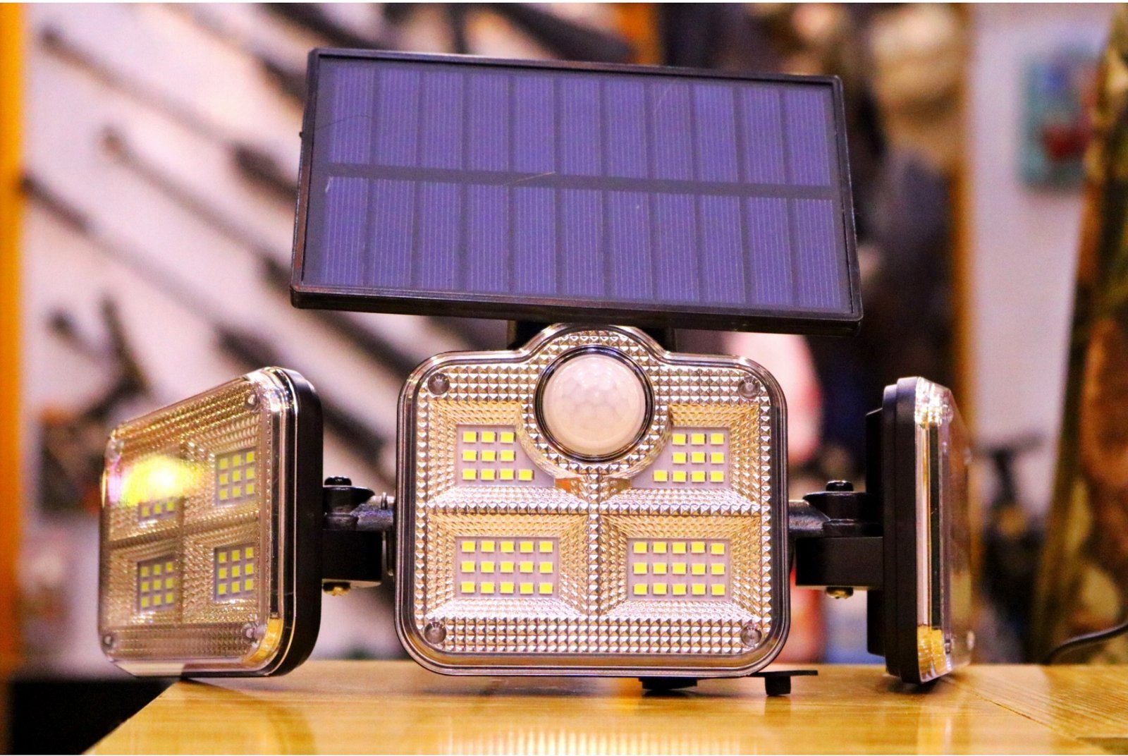 Wireless Solar Motion Sensor Flood LED Light Garden Lamps Waterproof