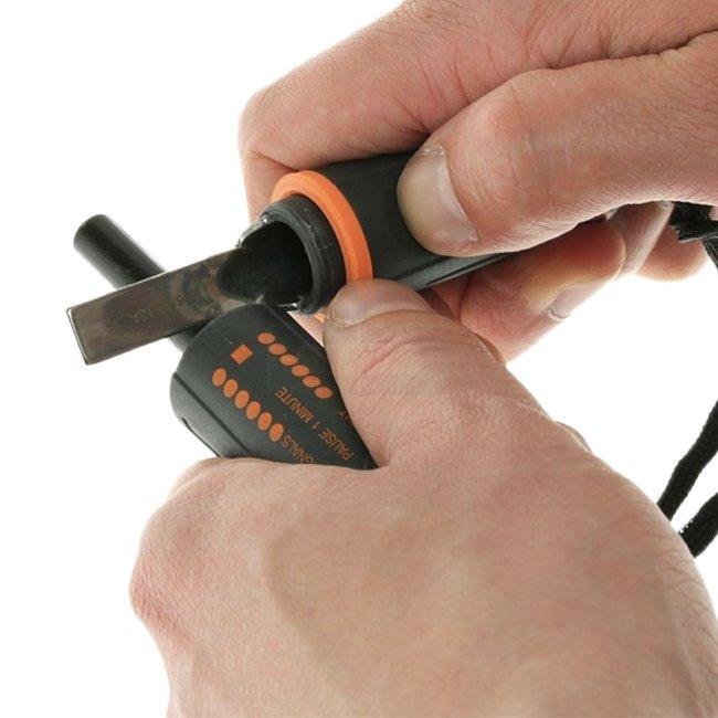 Ultimate Survival Fire Starter Flint - All-Weather Magnesium Ferro Rod